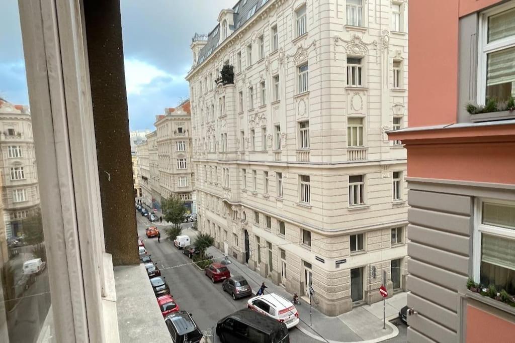 Mariahilfer Street Apartment Vienne Extérieur photo
